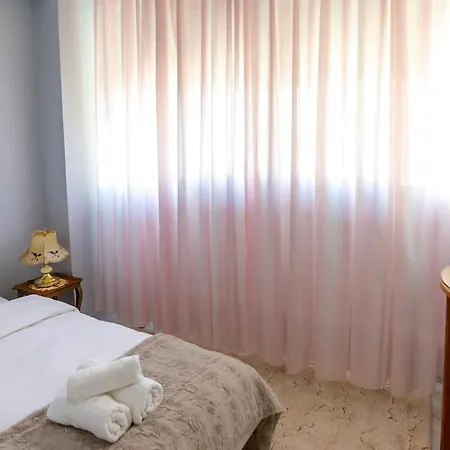 Cozy In The Center Apartment *