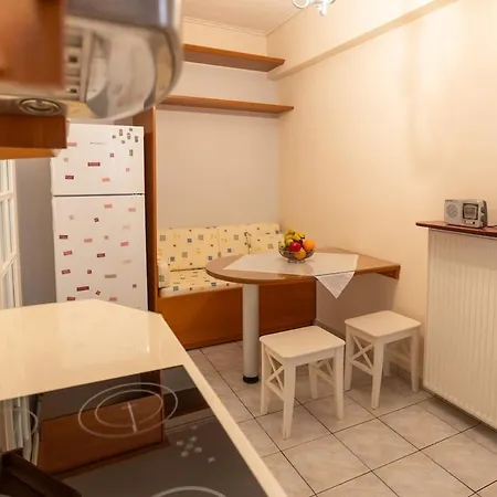 Cozy In The Center *