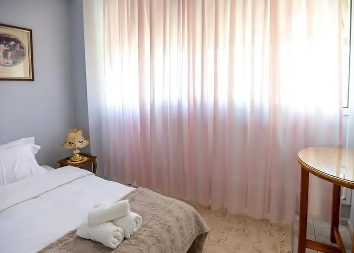 Cozy In The Center Apartment *