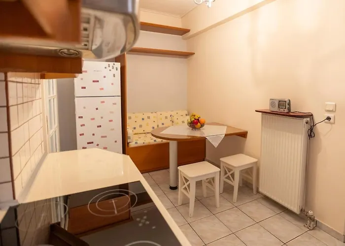 Cozy In The Center *